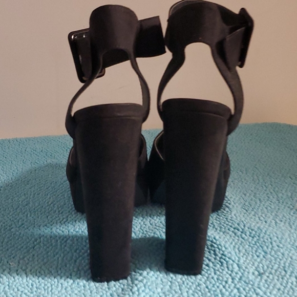 Kendall & Kylie Madden Girl Black Platform Shoes - Picture 2 of 5